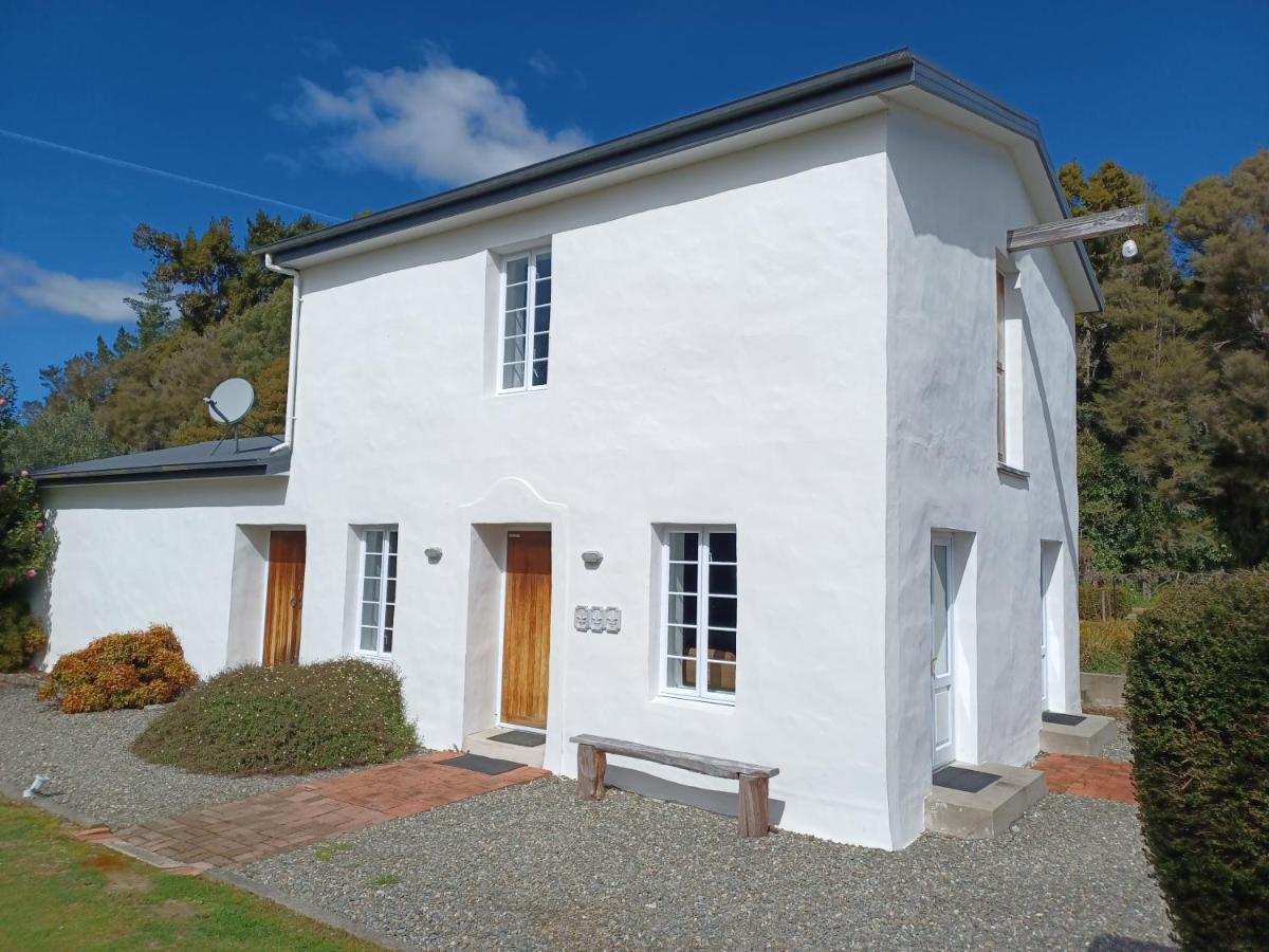 Pirita Vineyard Cottage. Upper Moutere Eksteriør billede